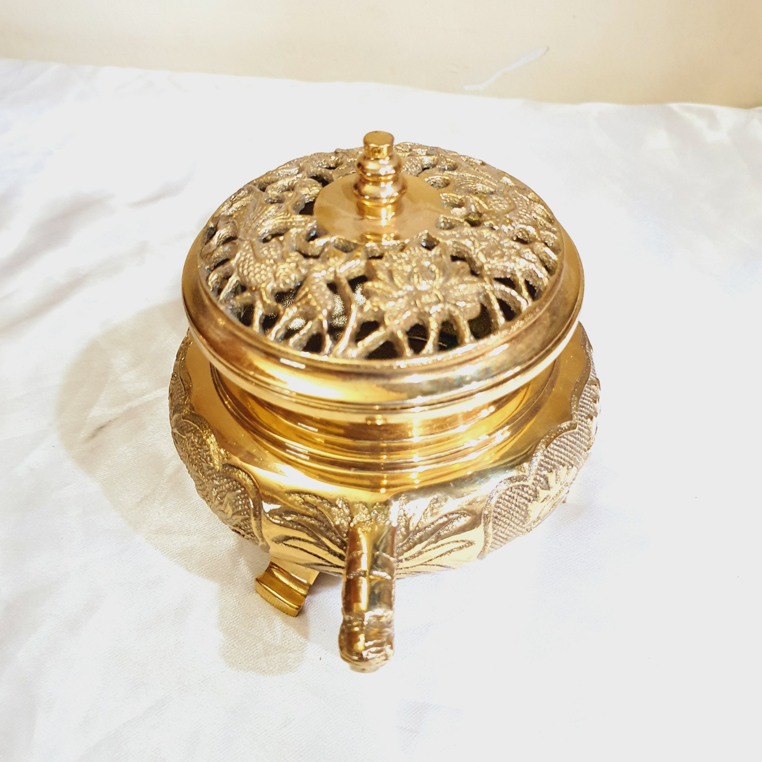 Đỉnh đốt trầm (2 size)