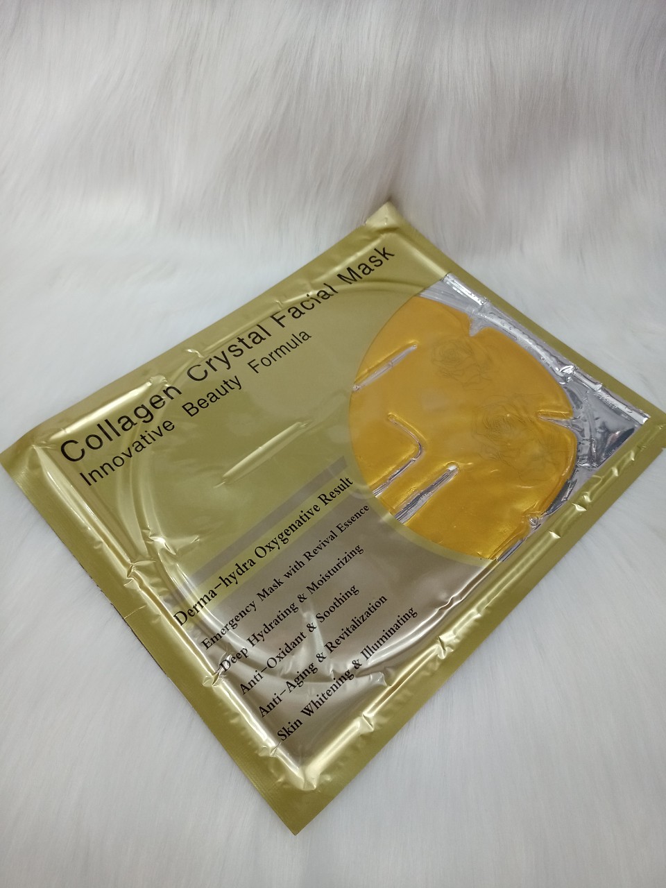 Mặt nạ dưỡng da collagen vàng
