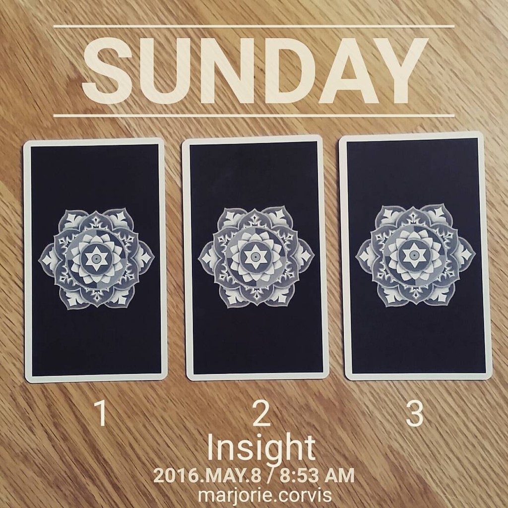 Bài Sun and Moon Tarot in Tin