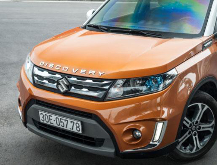 Chữ DISCOVERY 3D nổi trang trí ô tô (Màu Chrome Bạc)