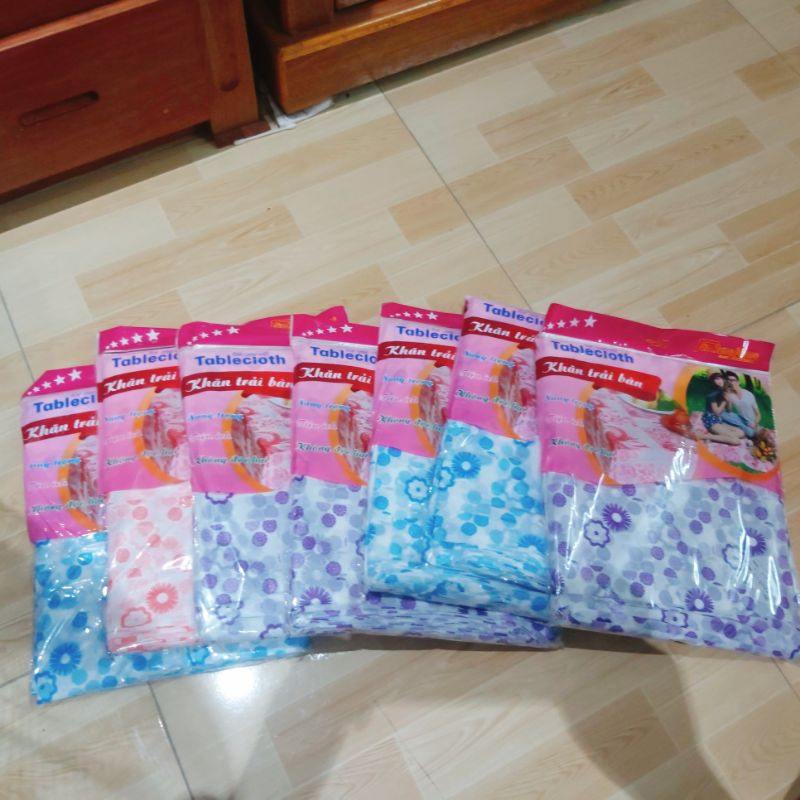 [FREESHIP] Khăn trải bàn ăn nilon dùng 1 lần - TÚI 10 KHĂN Ăn