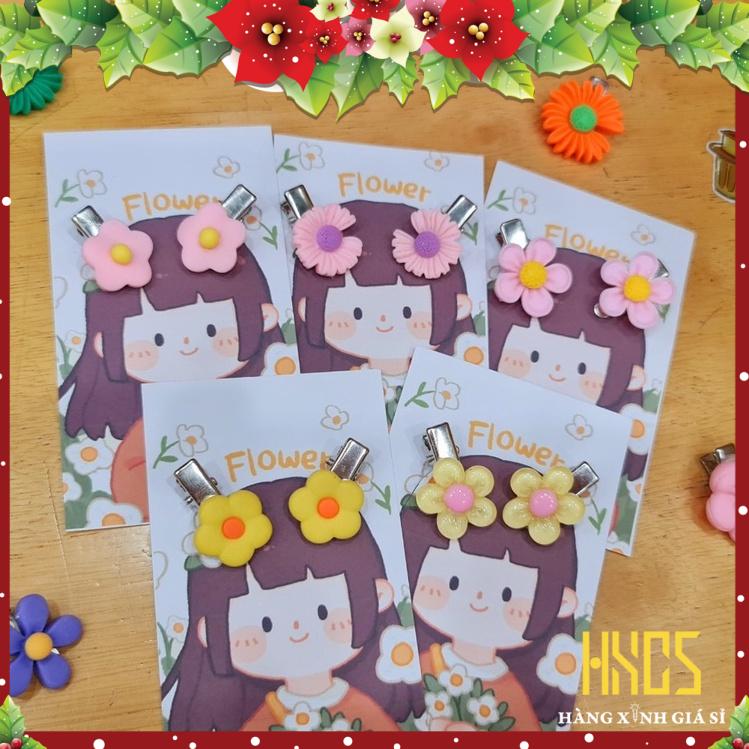 Set 2 kẹp tóc hình hoa