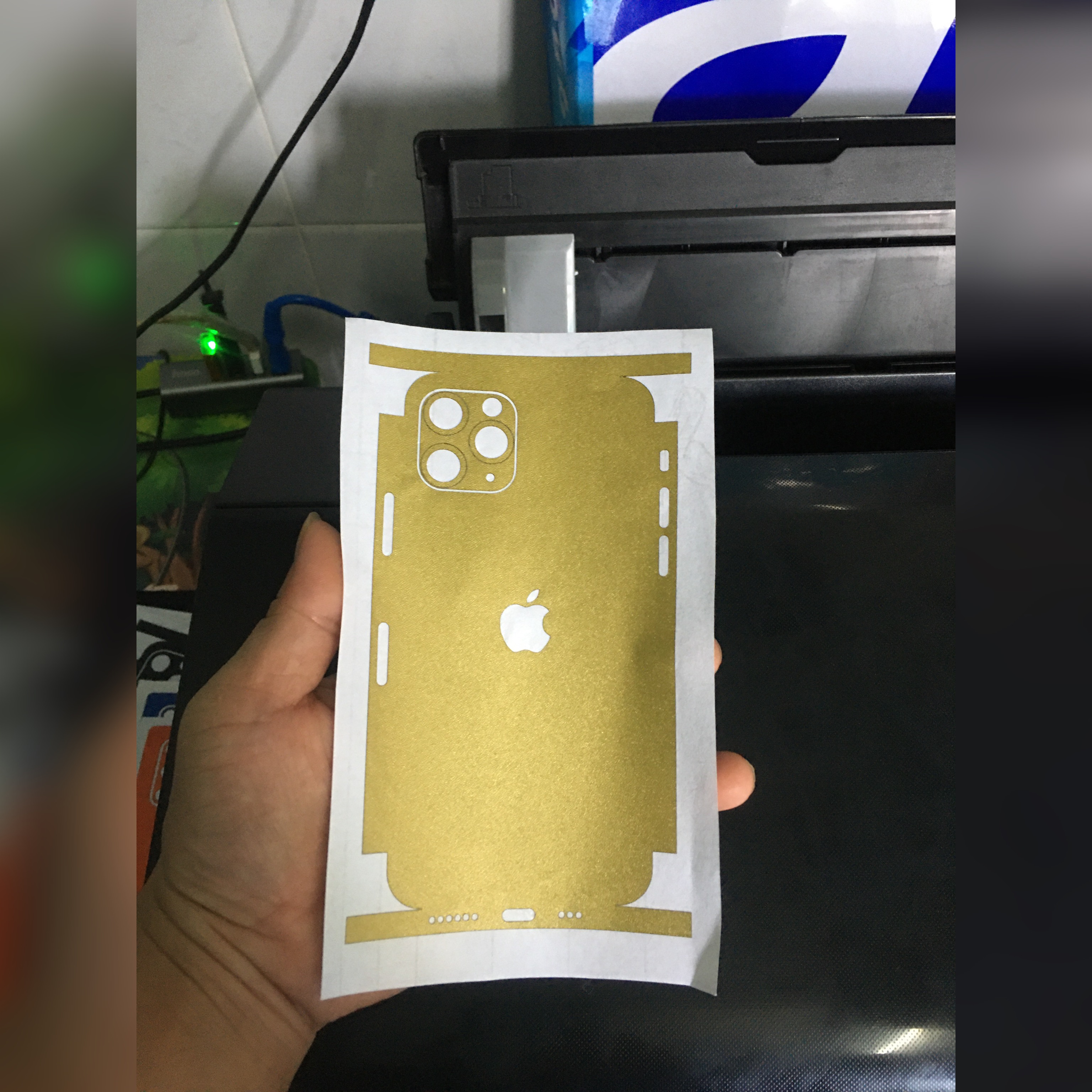 Dán skin nhám full viền cho iphone x , xs , xs max