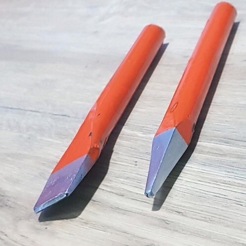 Đục dẹp và nhọn Sắt Dài 20Cm