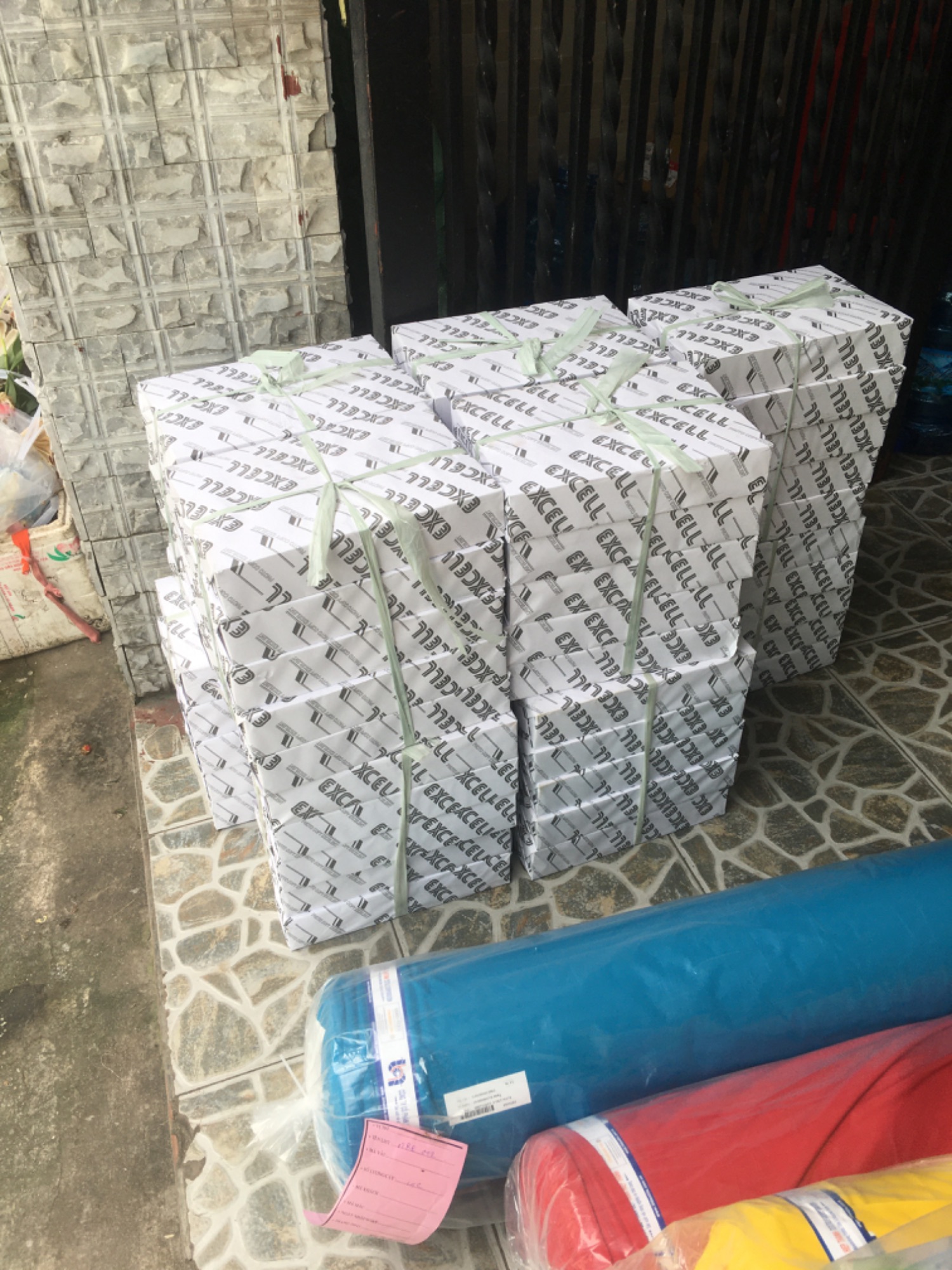 [HCM]Giấy in Excel A4 82 gsm