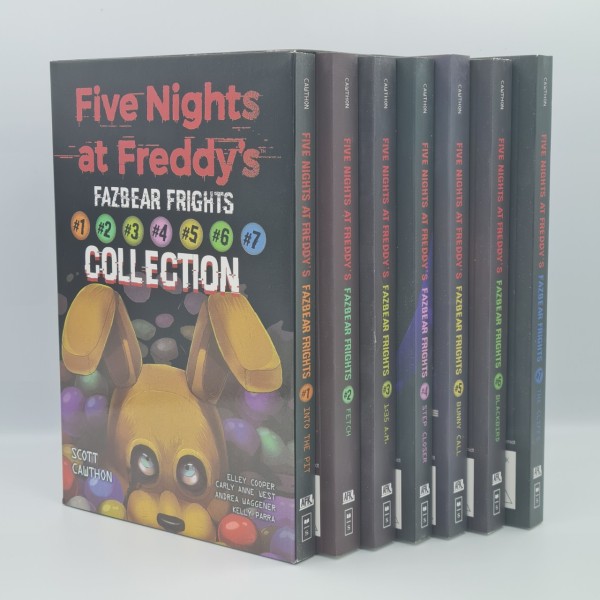 Five nights at freddy Fazbear Frights - truyện tiếng anh thiếu niên