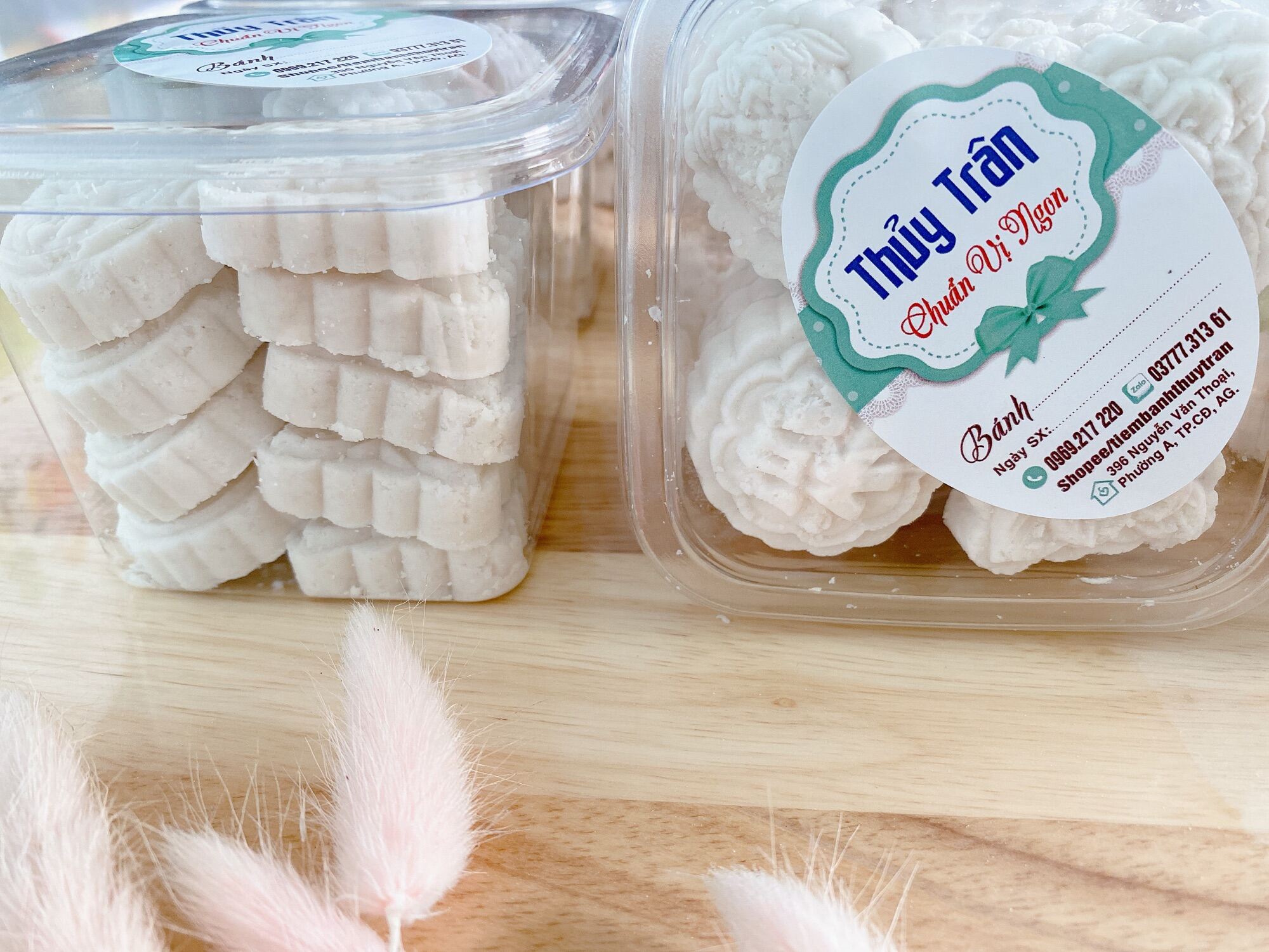 (Hộp 700gr) Bánh phục linh sầu riêng nguyên chất.