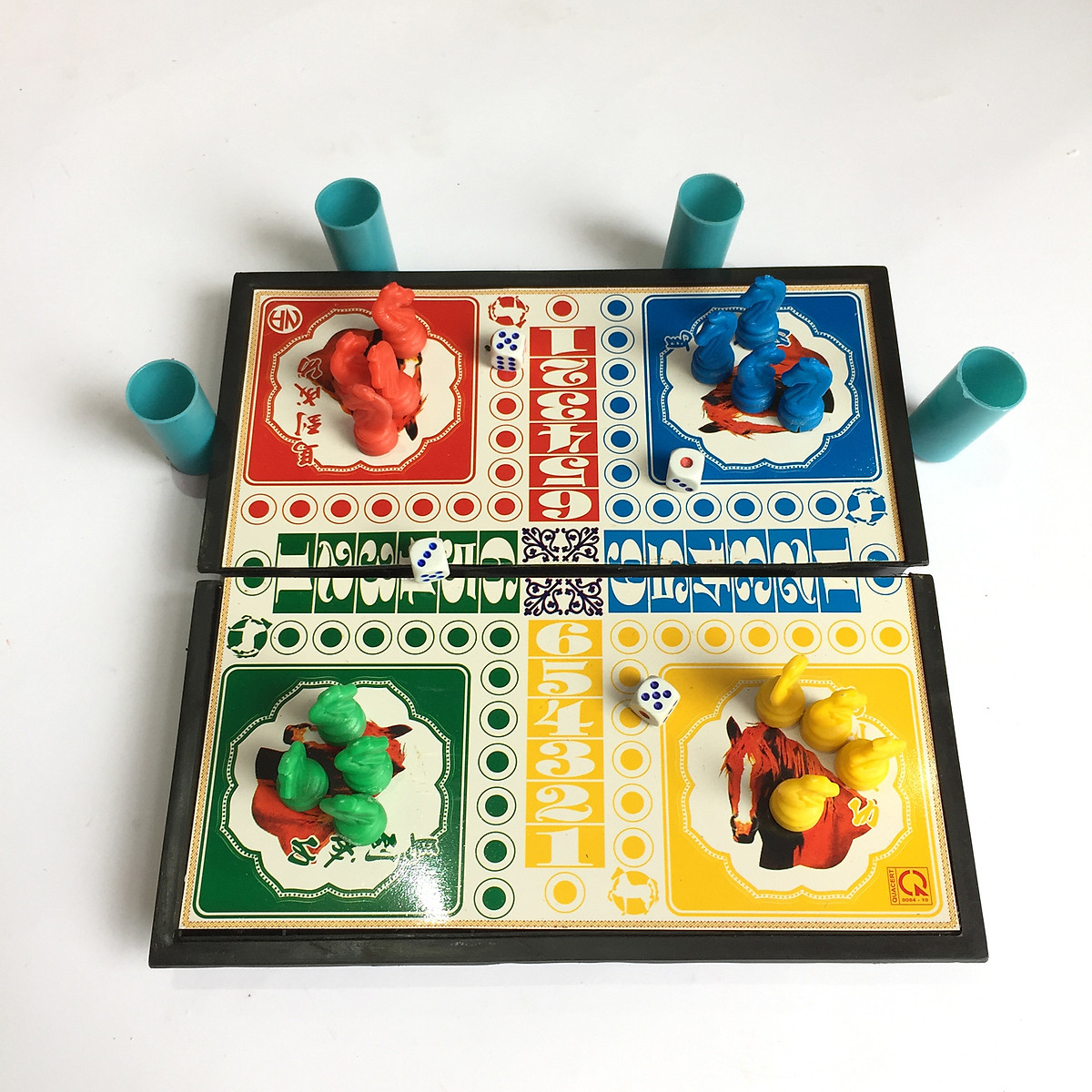 Flag seahorse magnet Red Box