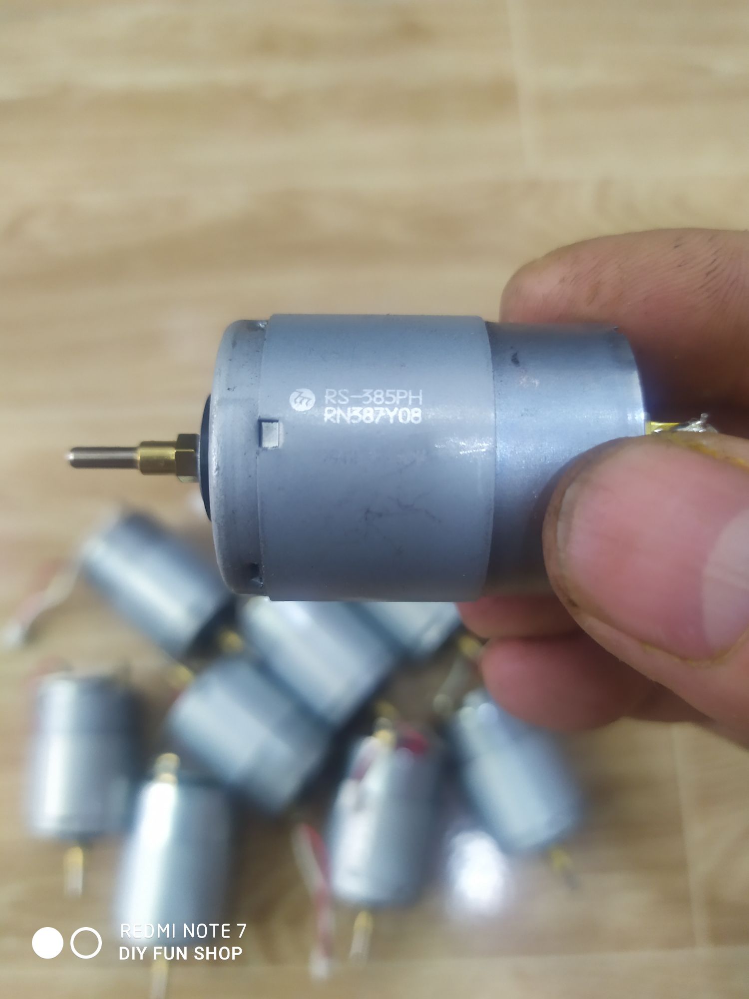 DC motor RS385PH 24v 10,500rpm Like New