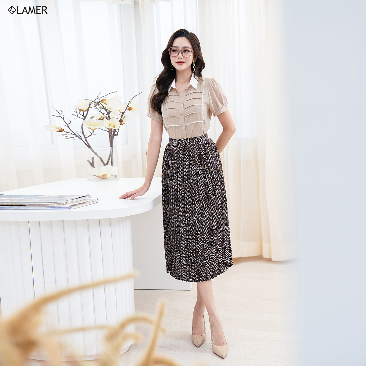 Áo sơ mi nữ phối cổ LAMER L61H23H025