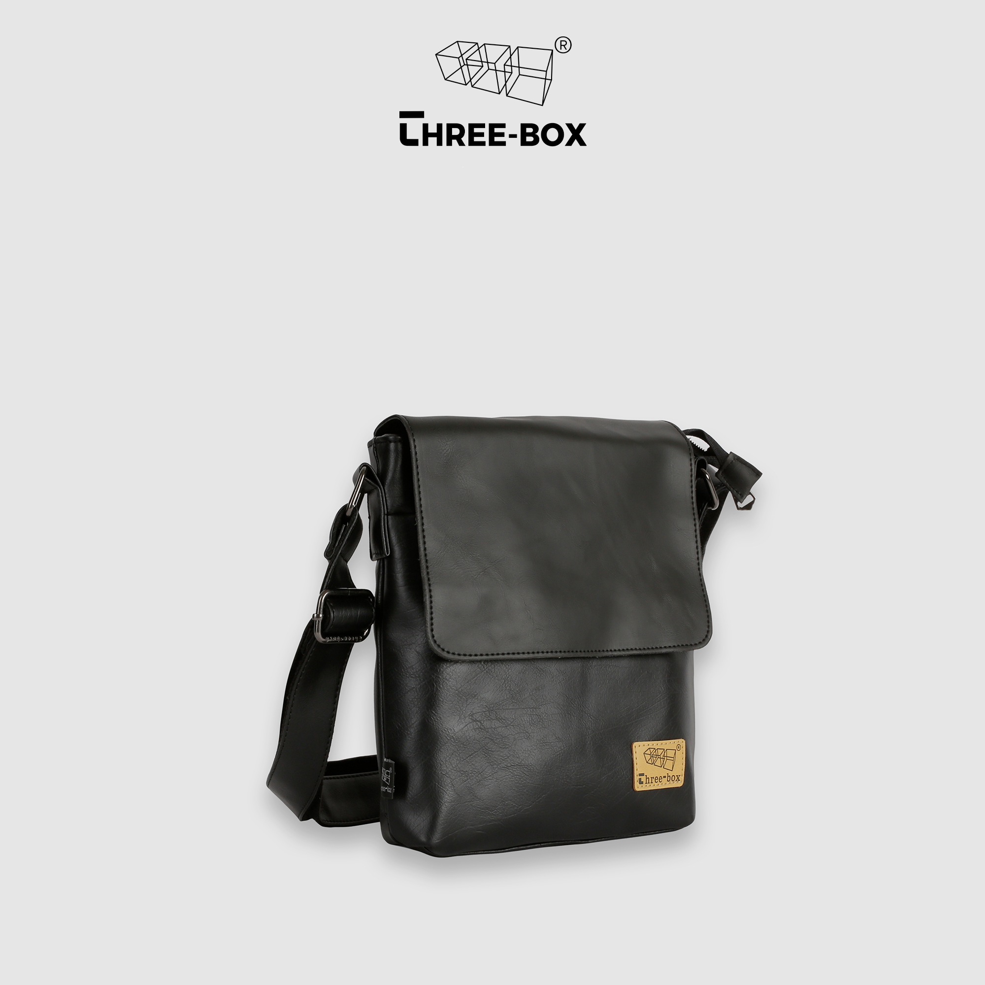 Túi da đeo chéo Three-Box chính hãng  MS3566