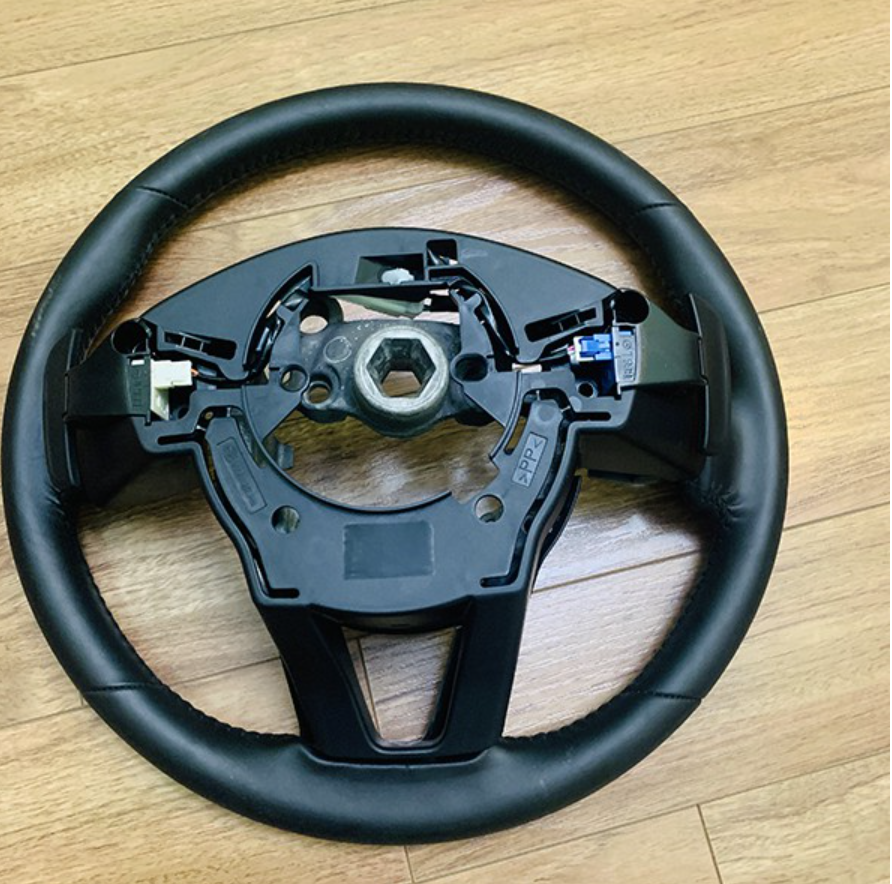 Lẫy chuyển số trên vô lăng Mazda 2 Cx5 Cx8