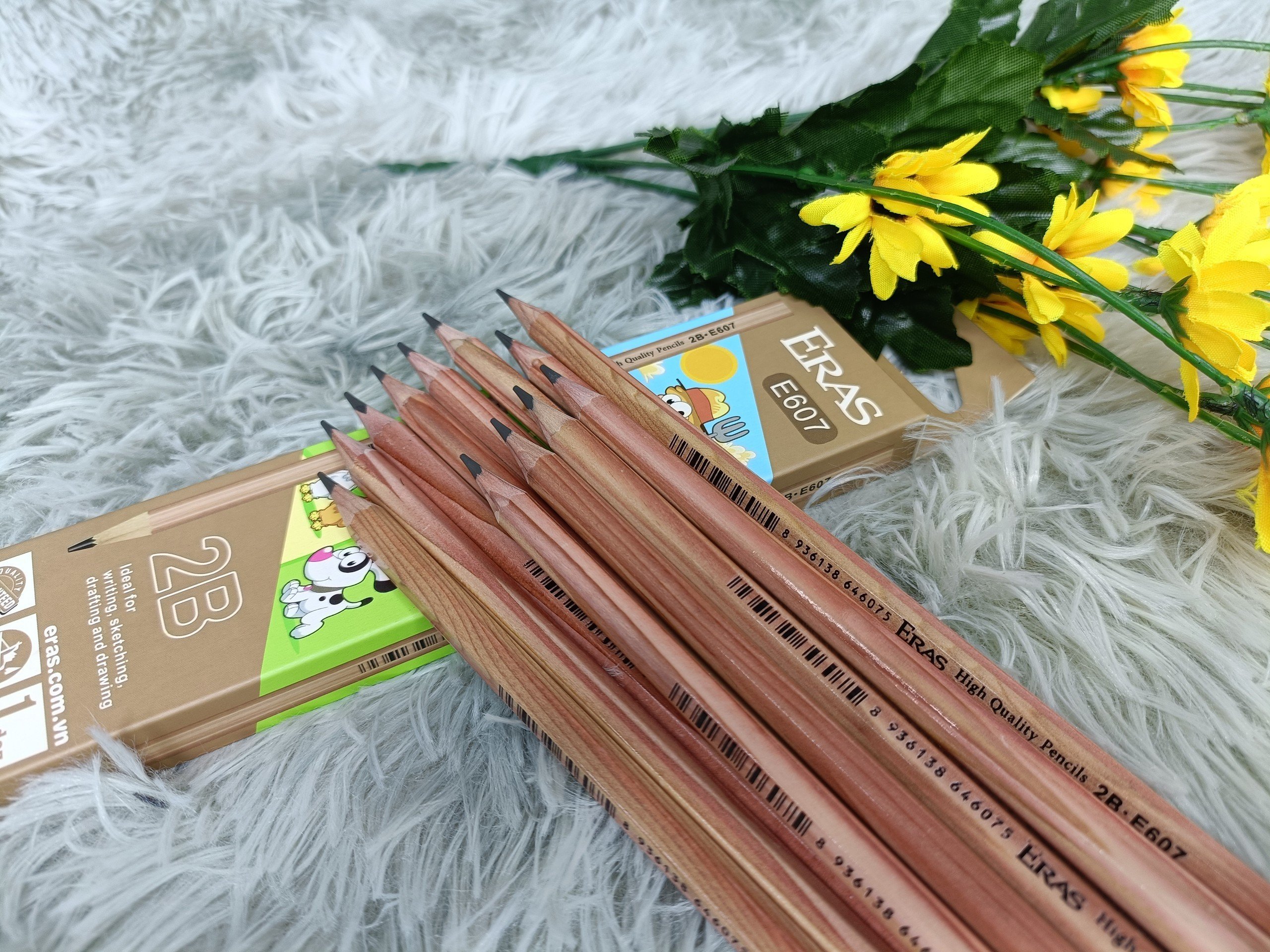 Chì mộc 2B không tẩy Eras E607 sản phẩm chính hãng