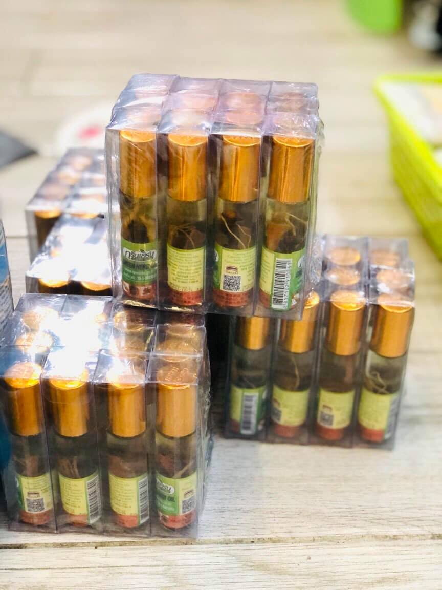 Dầu lăn thảo dược nhân sâm Thái 8ml