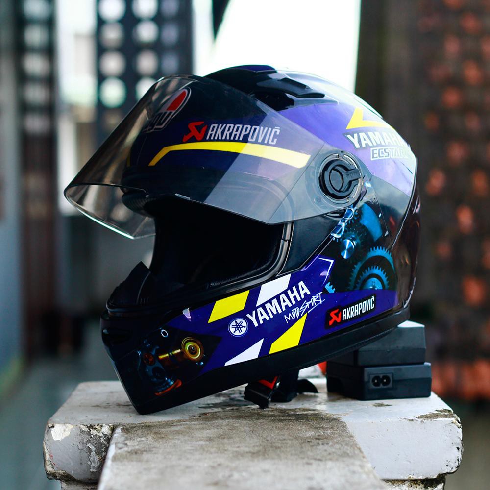 Nón Fullface Agu lên tem Yamaha xanh