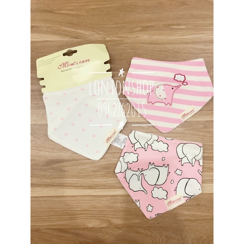 Set 3 yếm tam giác Momcare cho bé