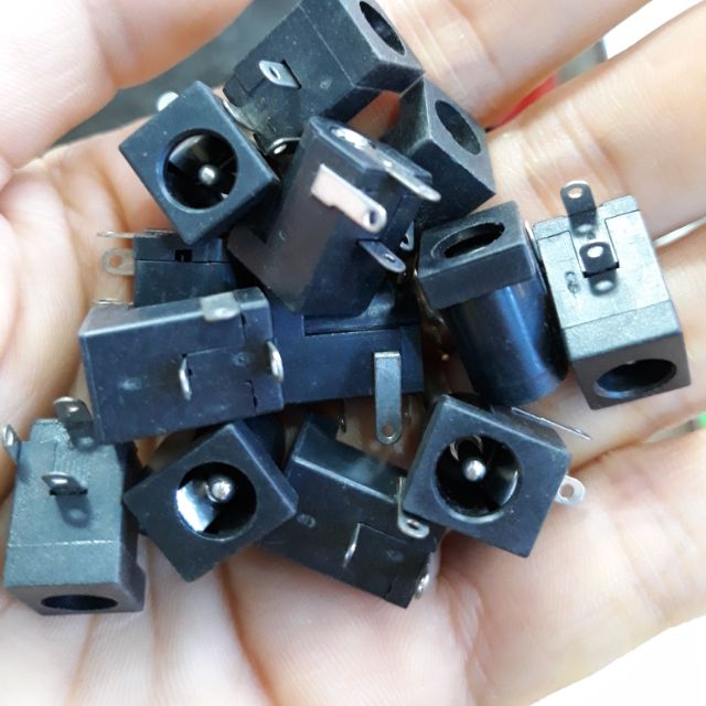 20c chân cắm nguồn cái DC