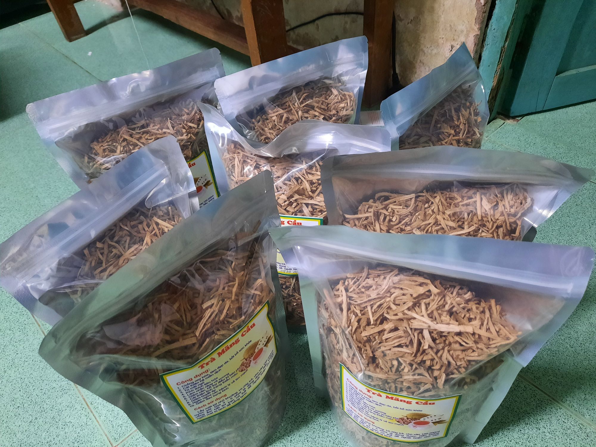 Trà mãn cầu xiêm