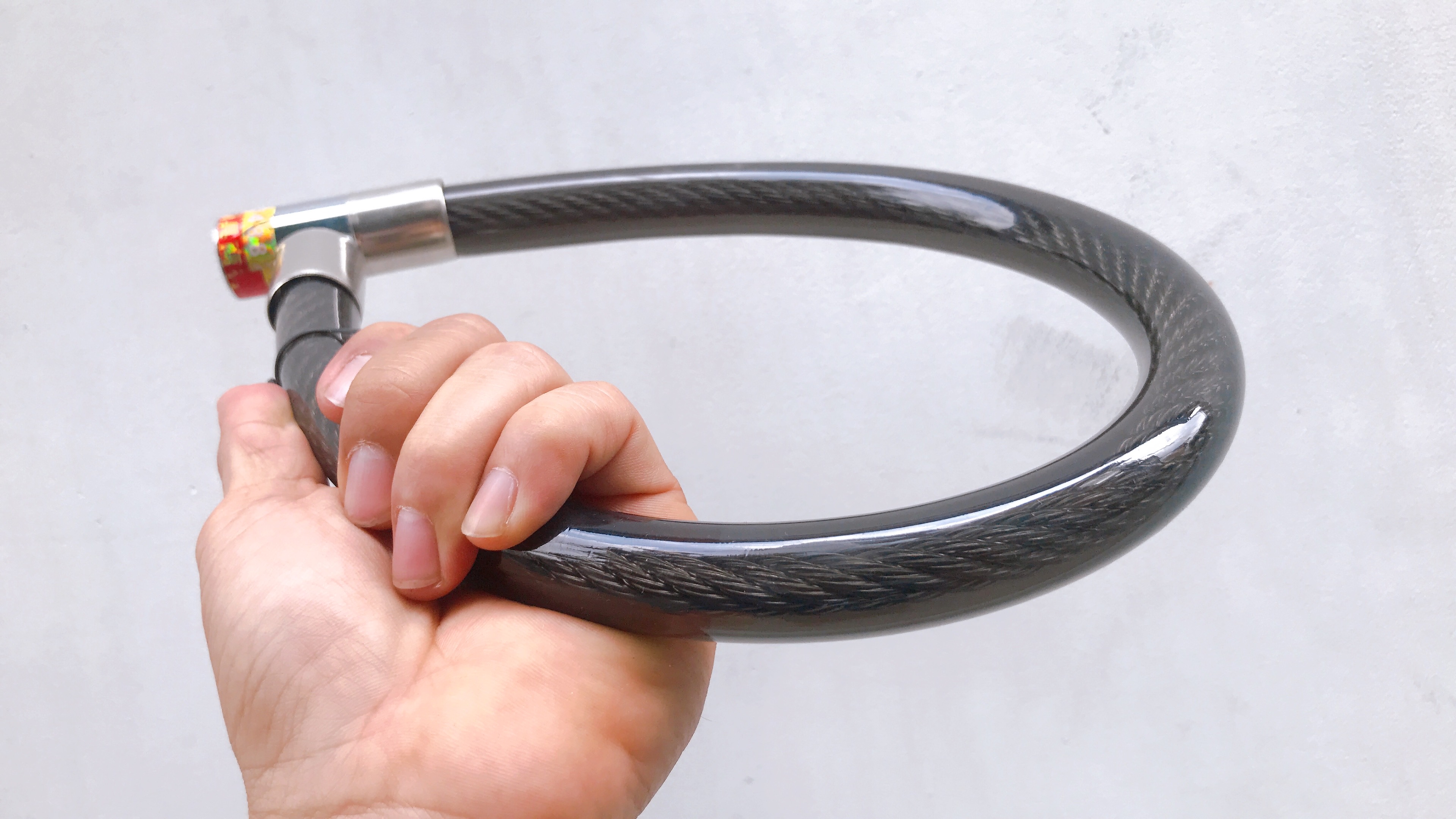Dây khóa cáp chống trộm - Giải pháp an toàn để bảo vệ xe máy, xe đạp, cửa cổng nhà độ bền và chất lượng cao đặt biết cống cắt ,chống đập chống luôn độ ăn mòn thời gian