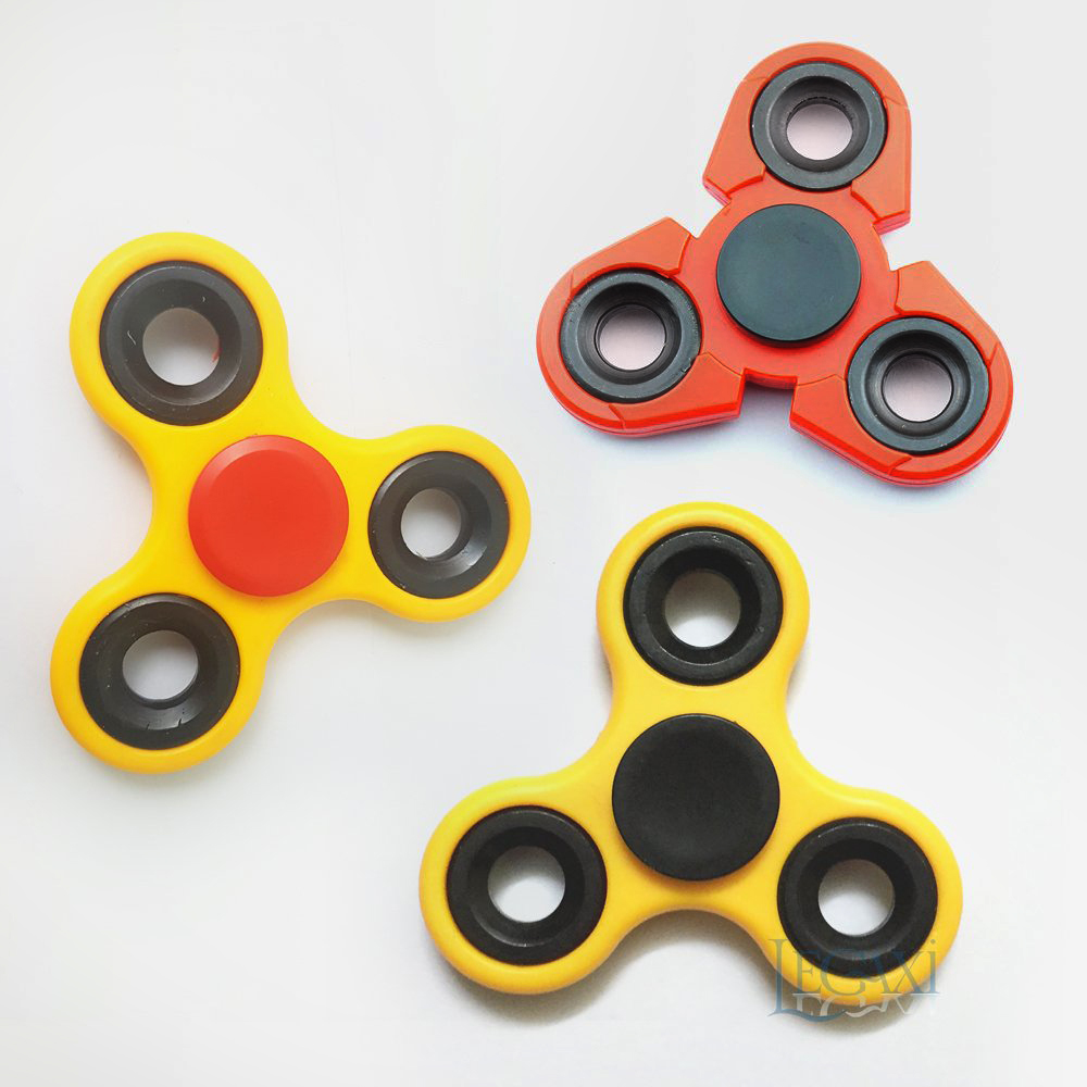 Con Quay Hand Fidget Spinner 3 cánh 60-90 giây Legaxi HS70