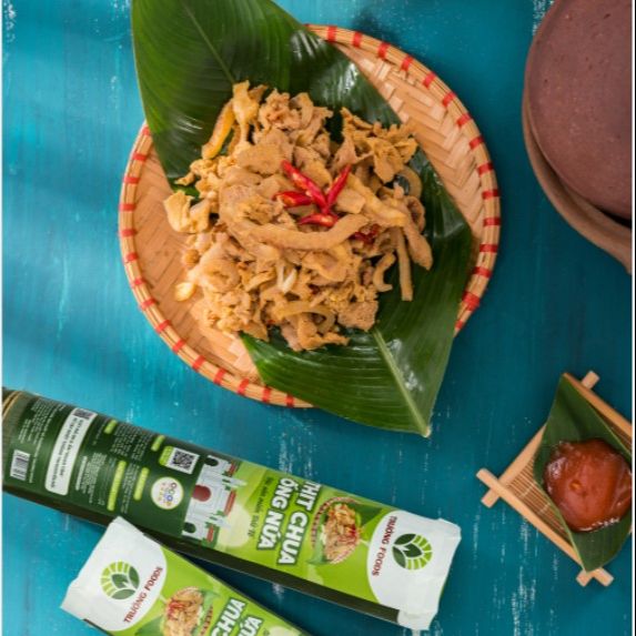 Combo 5 Hộp Thịt Chua Trường Foods (2 Ống Nứa Truyền Thống, 1 Nem Sợi, 1 Thịt Chua Tỏi Ớt, 1 Thịt Chua Truyền Thống)