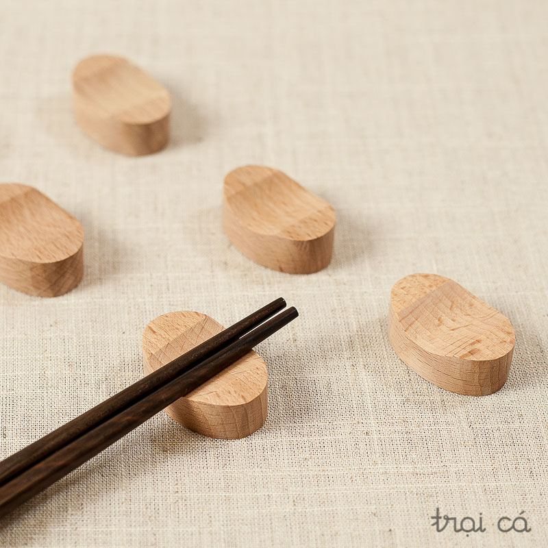 Gác đũa trai, gác đũa gỗ nhiều mẫu (1 cái)