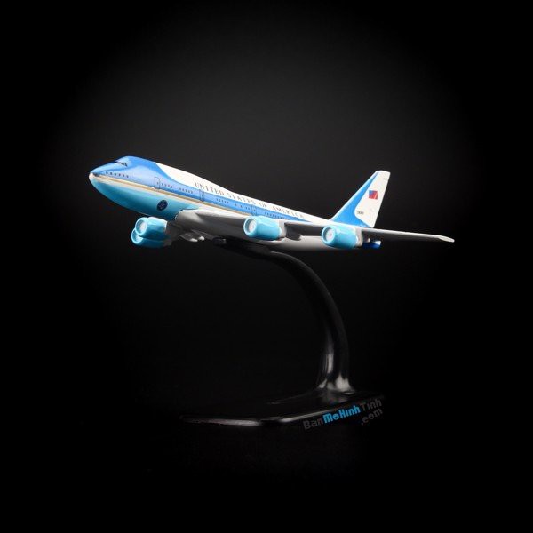 [HCM]Mô hình máy bay Air Force One Boeing B747 16cm Everfly