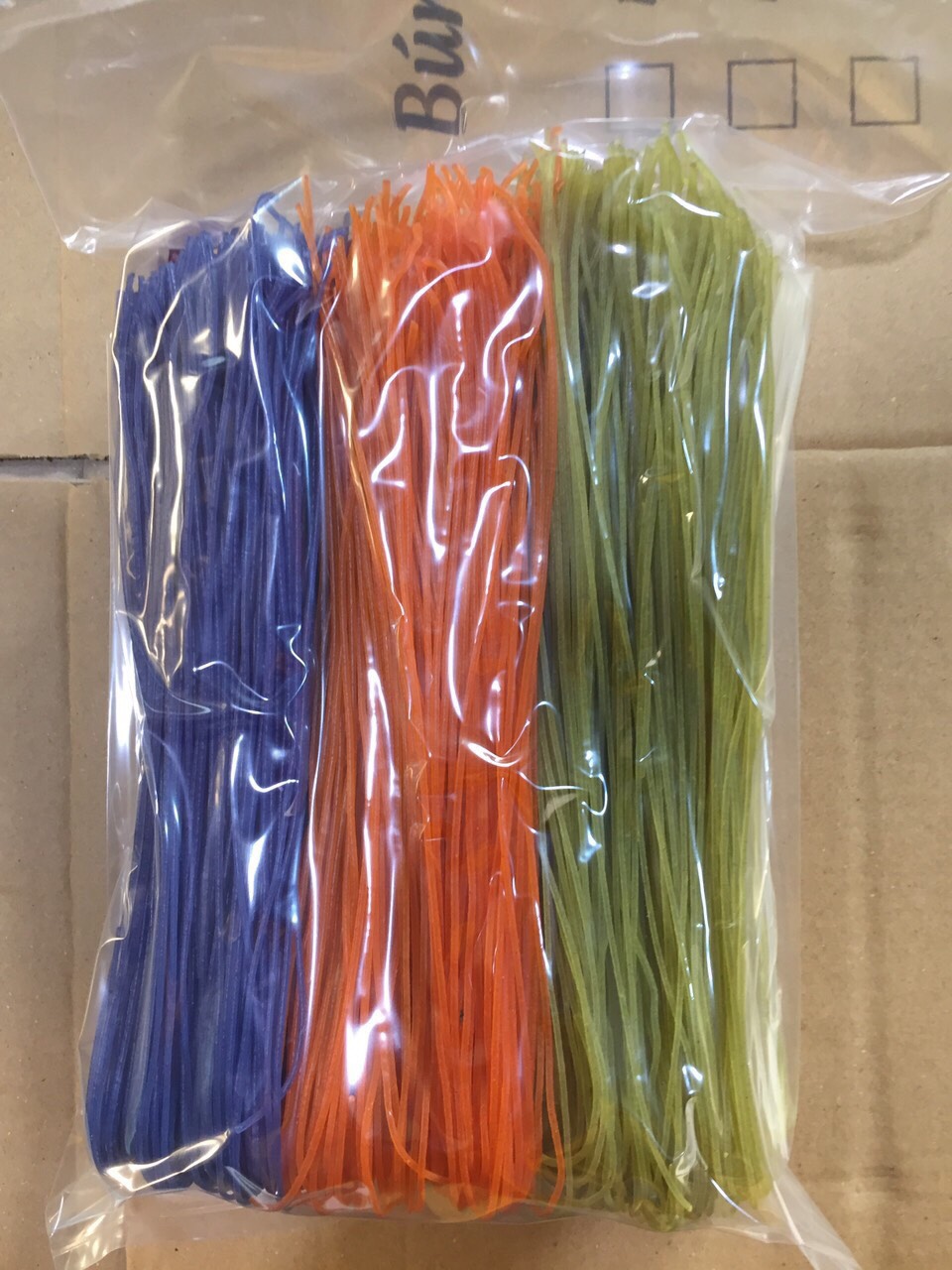 TÚI 0.5KG BÚN NGŨ SẮC