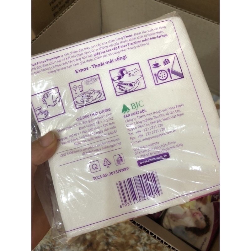 Khăn Giấy E’Mos Premium 100 Tờ