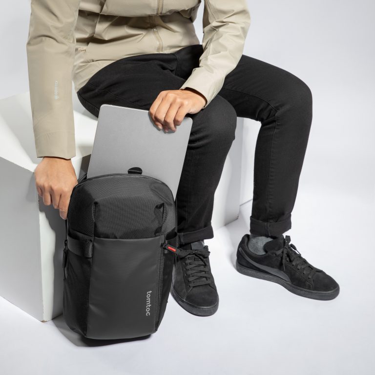 Túi đeo đa năng Tomtoc Explorer Sling Bag 14" ( 2 màu ) - A54