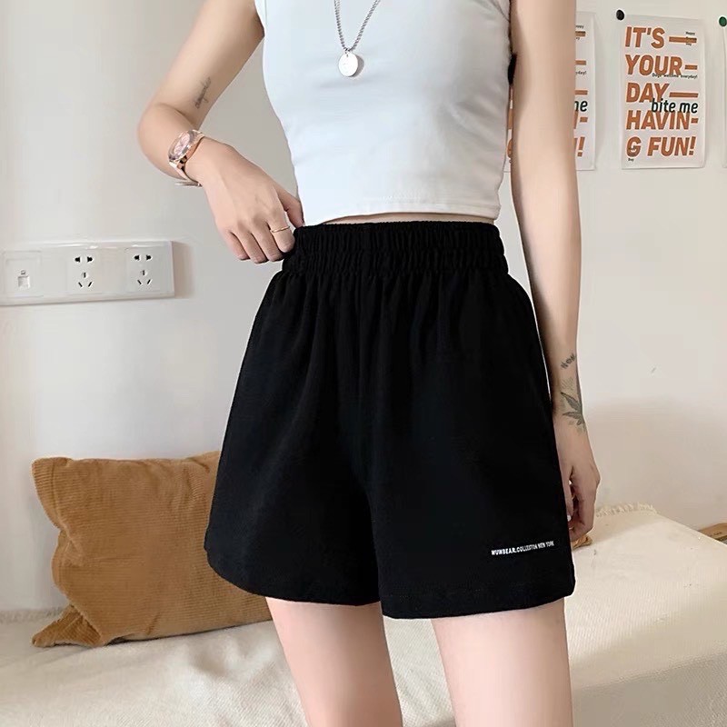 Quần short nữ ống rộng cạp chun DOLOXI thêu chữ cao cấp Q054