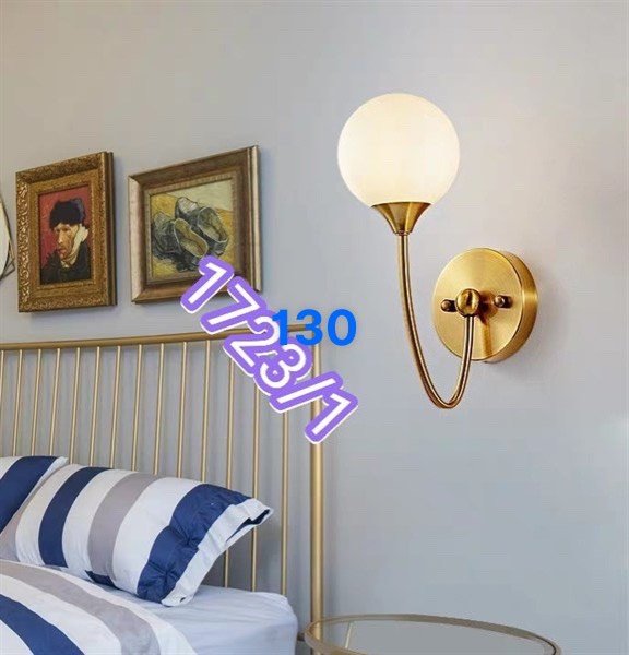 Đèn Gắn Tường Nội, Ngoại thất trang trí nhà MÃ 1723 chao đục[ Tặng kèm bóng LED ]