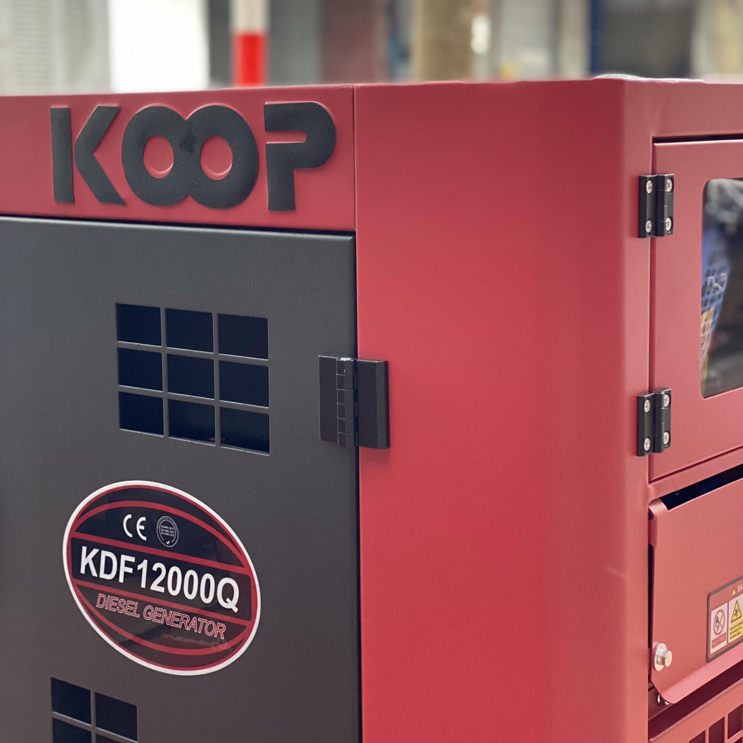 Máy Phát Điện Chạy Dầu Koop 10Kw KDF12000Q