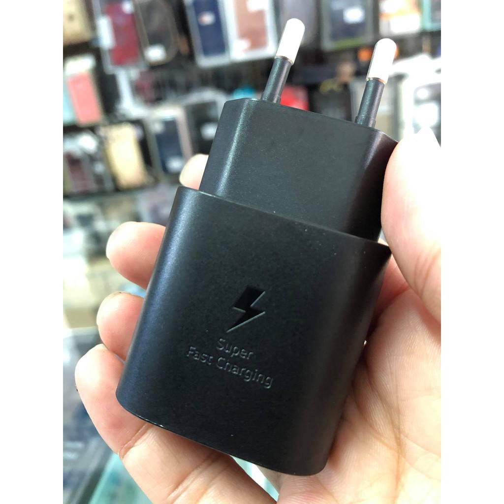 Samsung Galaxy S21 ultra fast-charging 25W adapter