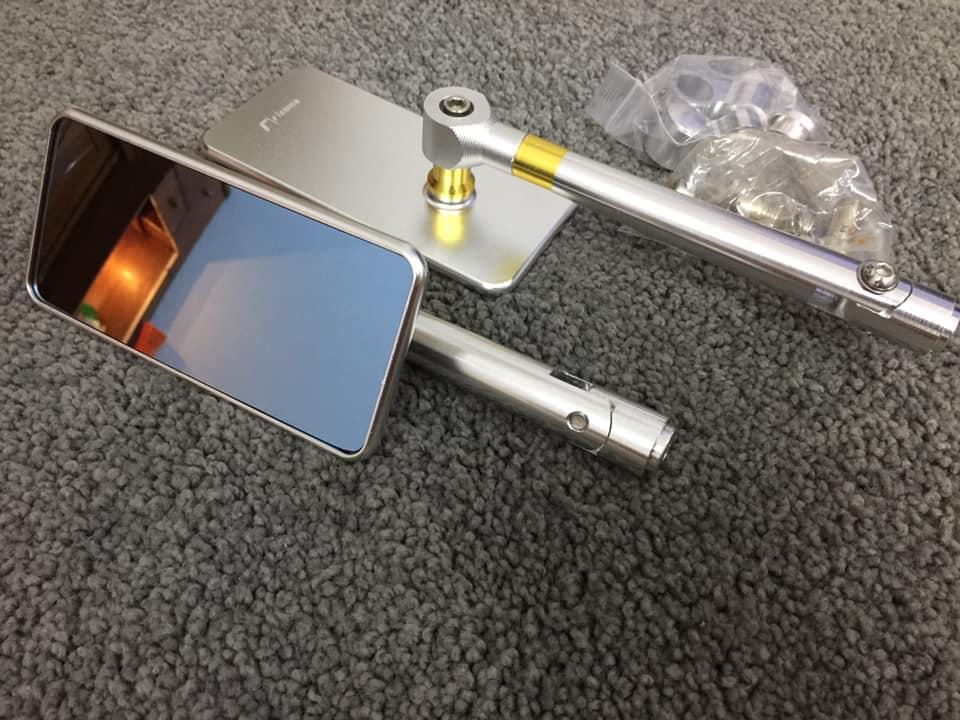 Gương/Kính chiếu hậu xe máy Rizoma iphone (1 chiếc - màu bạc)
