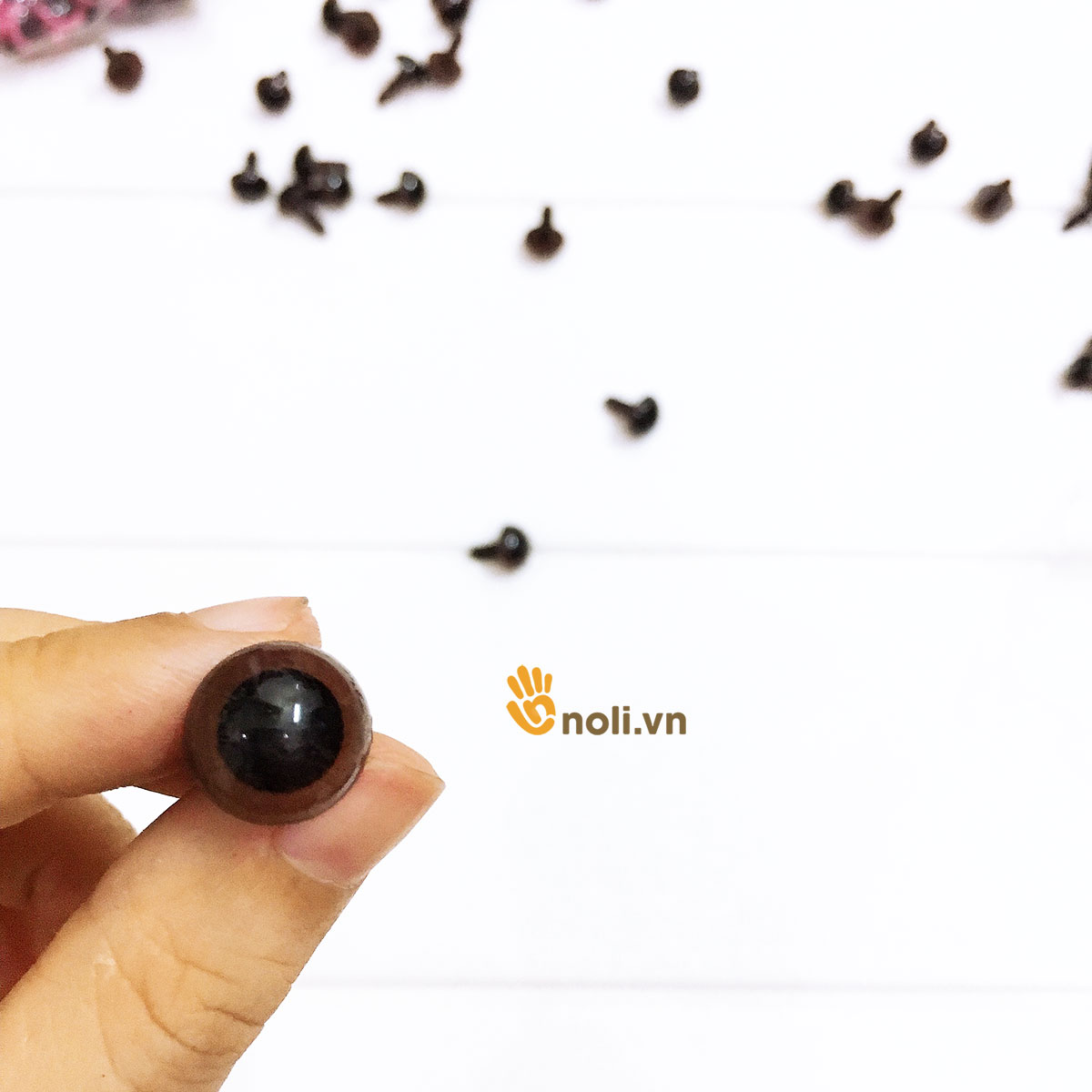 Mắt thú màu nâu an toàn cho bé (1 đôi)