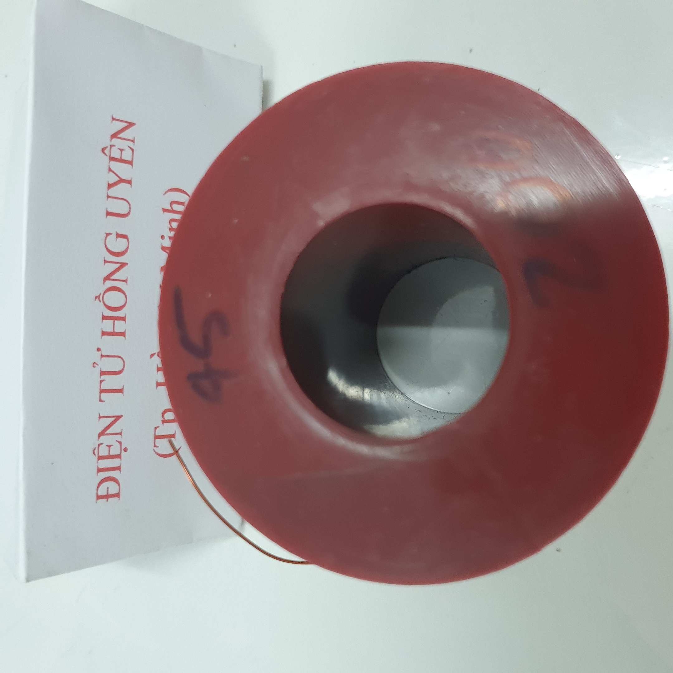 (0.45mm - 200Gram). Dây đồng quấn biến áp kích cơ, mô tơ. Dây đồng quấn biến áp thường 220v. Dây đồng tráng men, bọc emay cách điện. Dây đồng cuộn