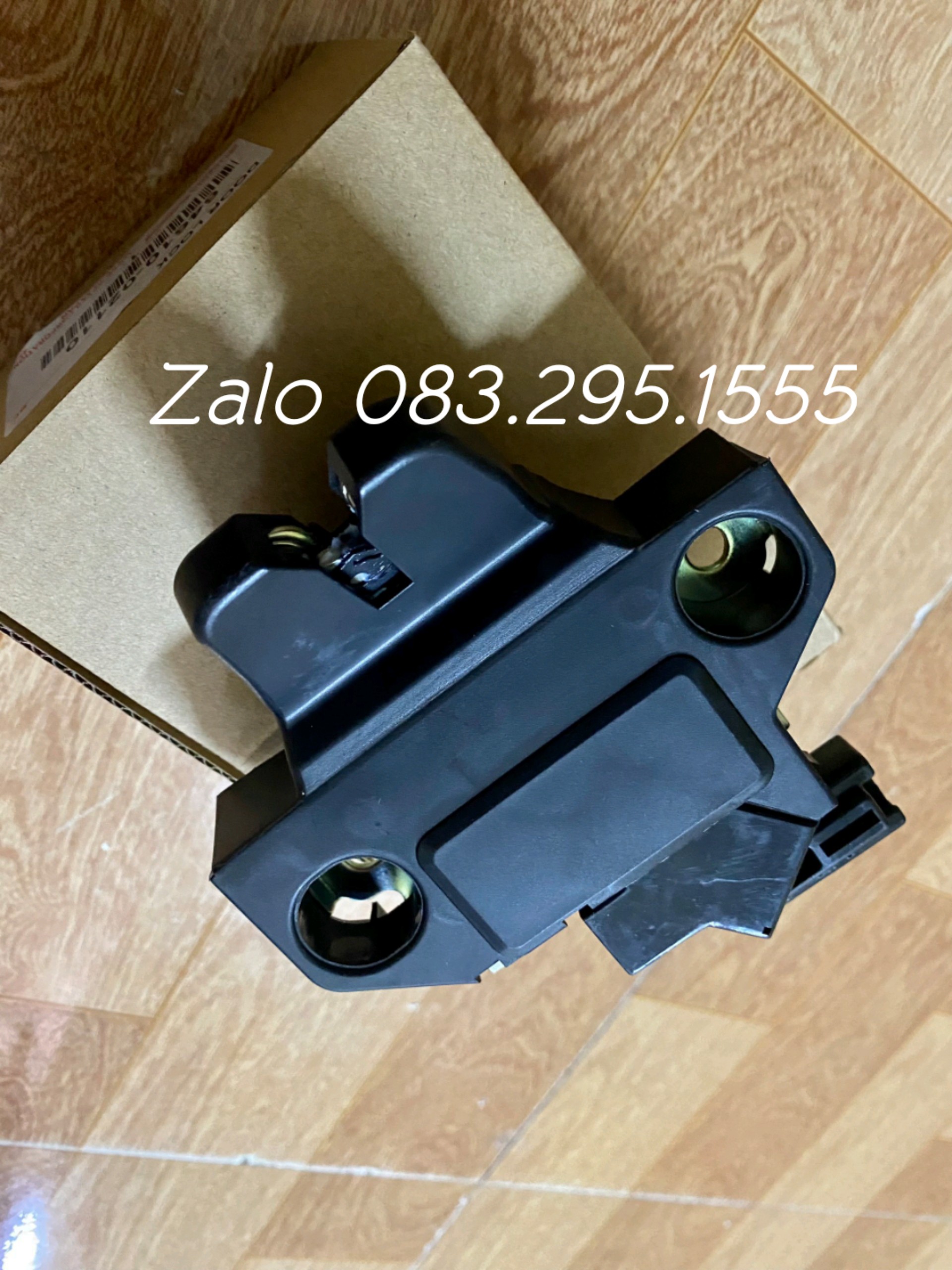 Khóa ngậm cốp Vios 08 - 17 ( Oem, cơ cấu khóa ngậm cốp sau )