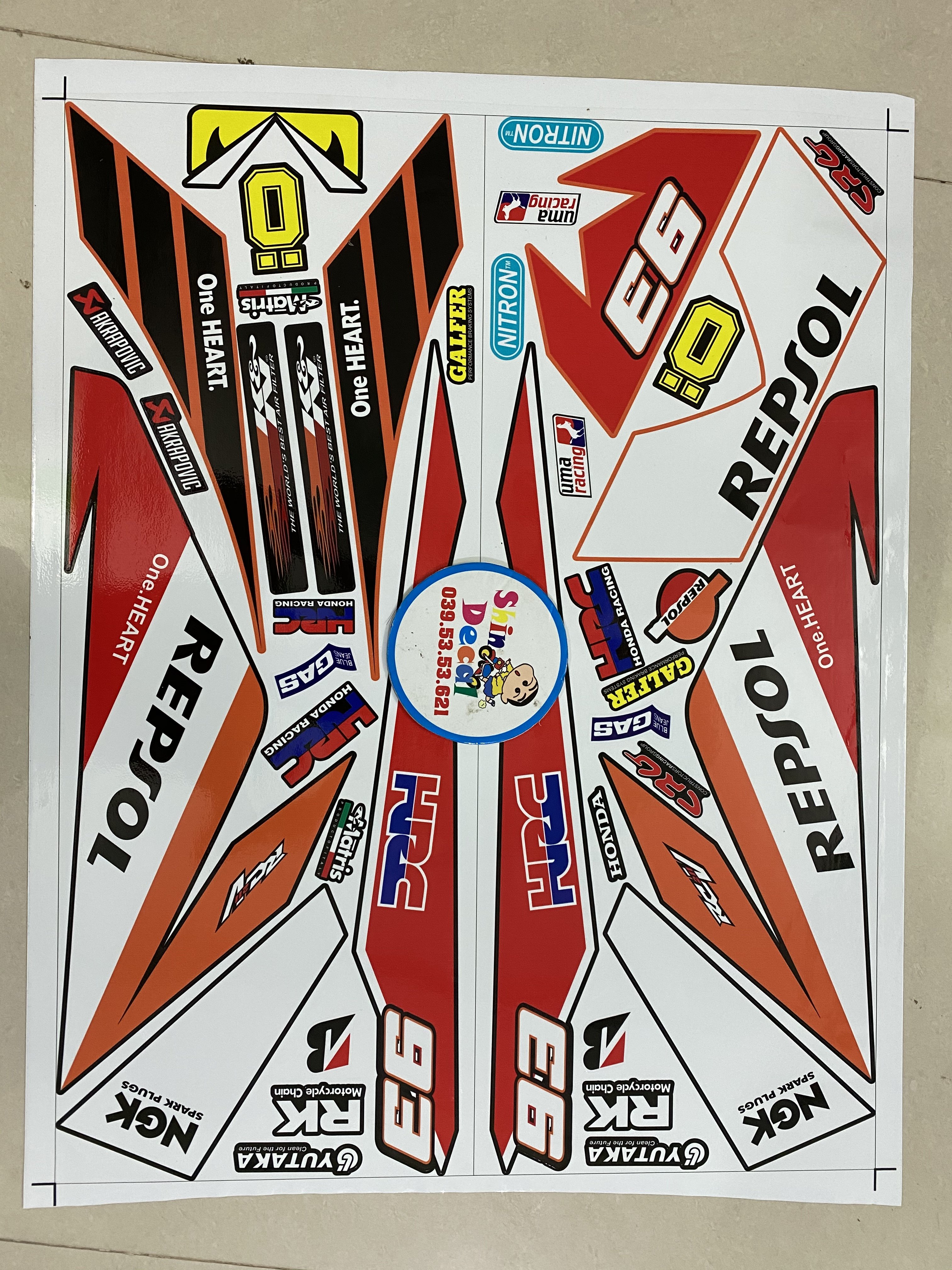 Tem rời winer repsol cam đen