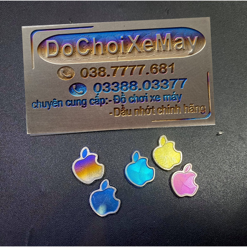 Logo tem titan táo mini dán điện thoại . DoChoiXeMay