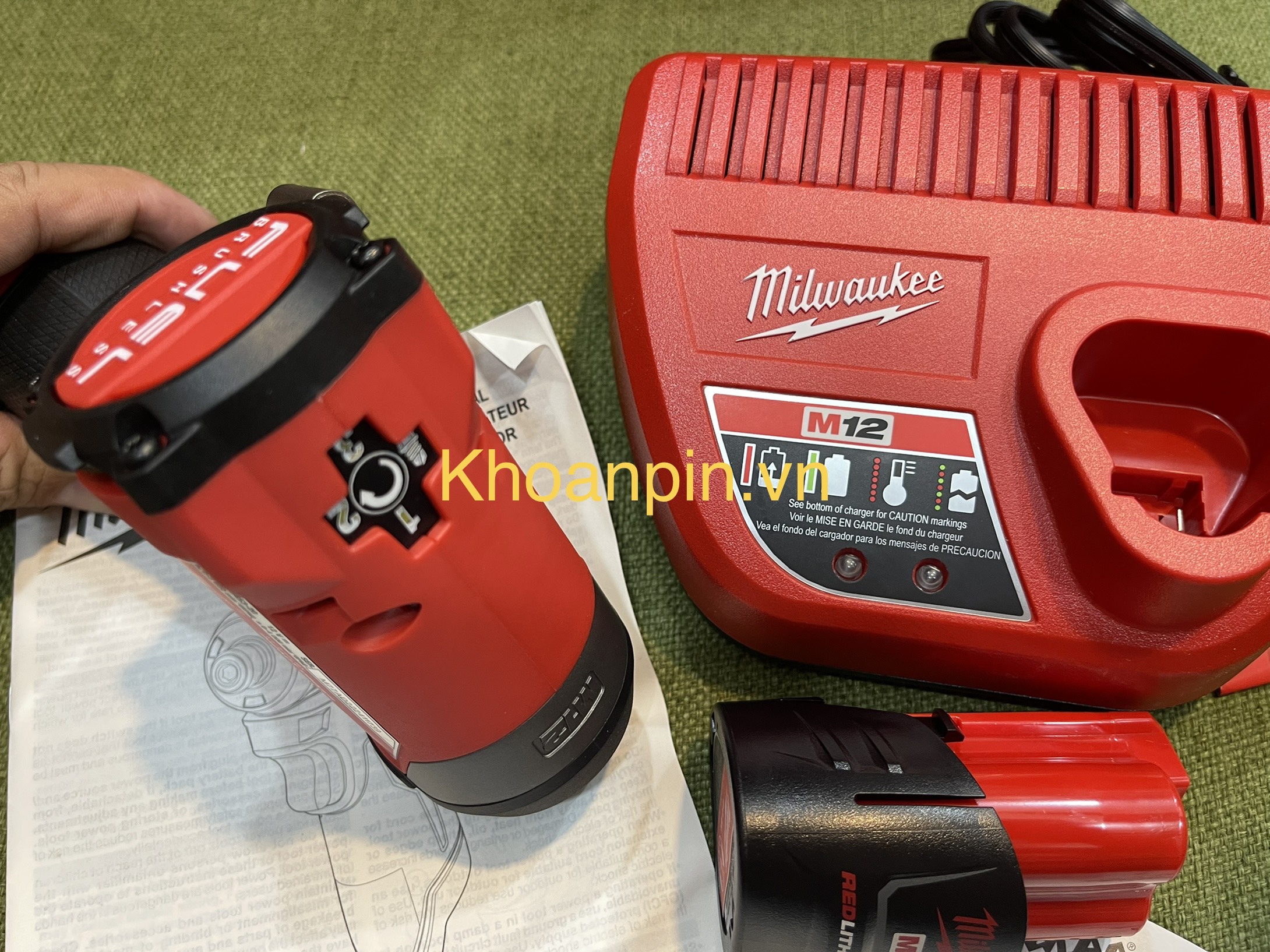 Máy vặn vít Milwaukee 3453-22