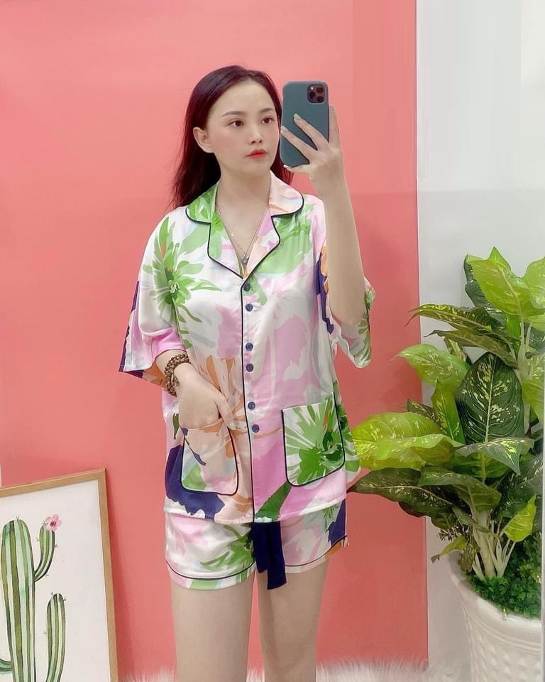 Đồ Bộ Lụa Satin Tay Cánh Dơi Quần Đùi (Phần 3) (40-65kg)