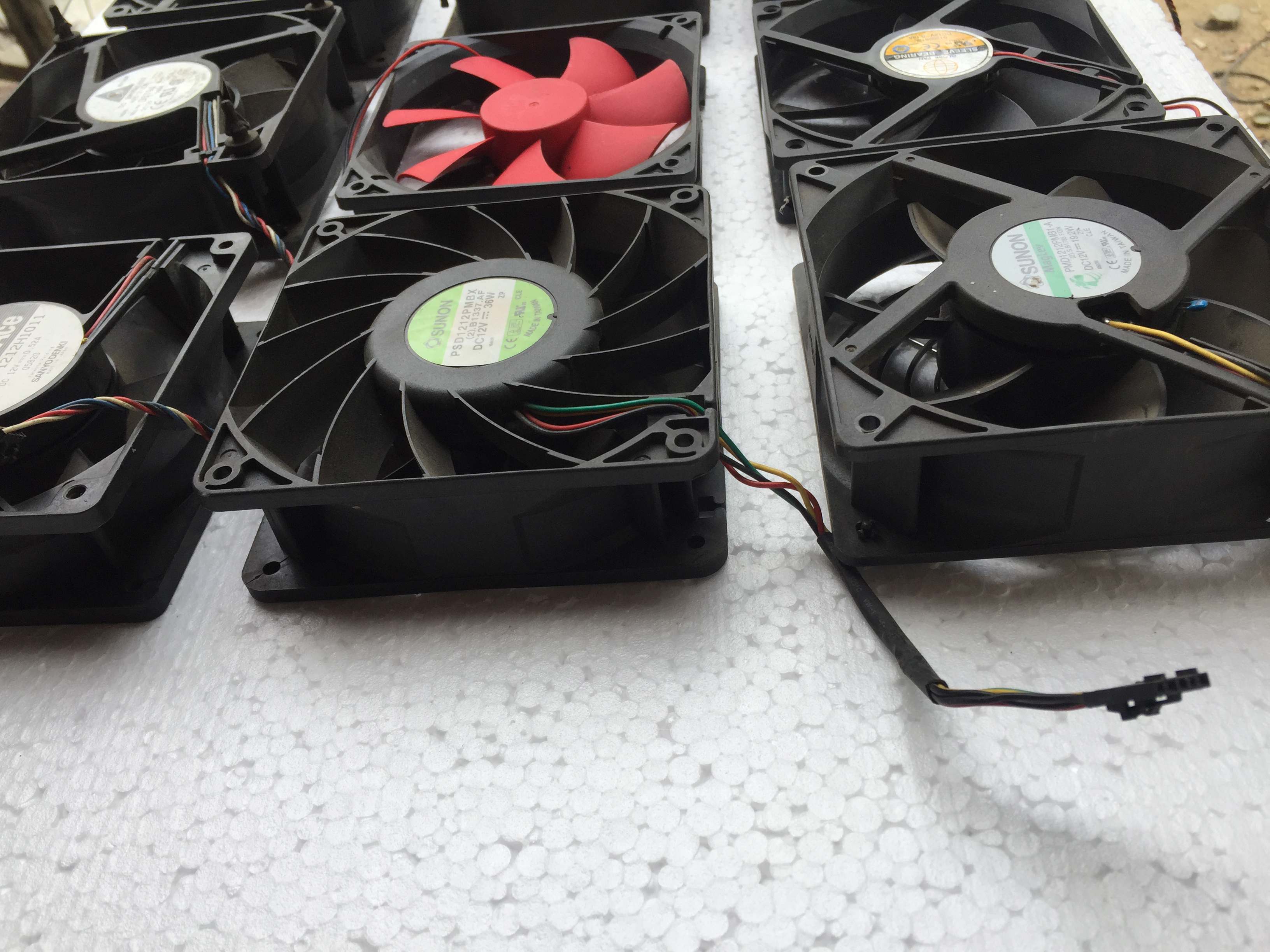 12V Cooling Fan, Size 12X12Cm, Current 0.2A-0.5A