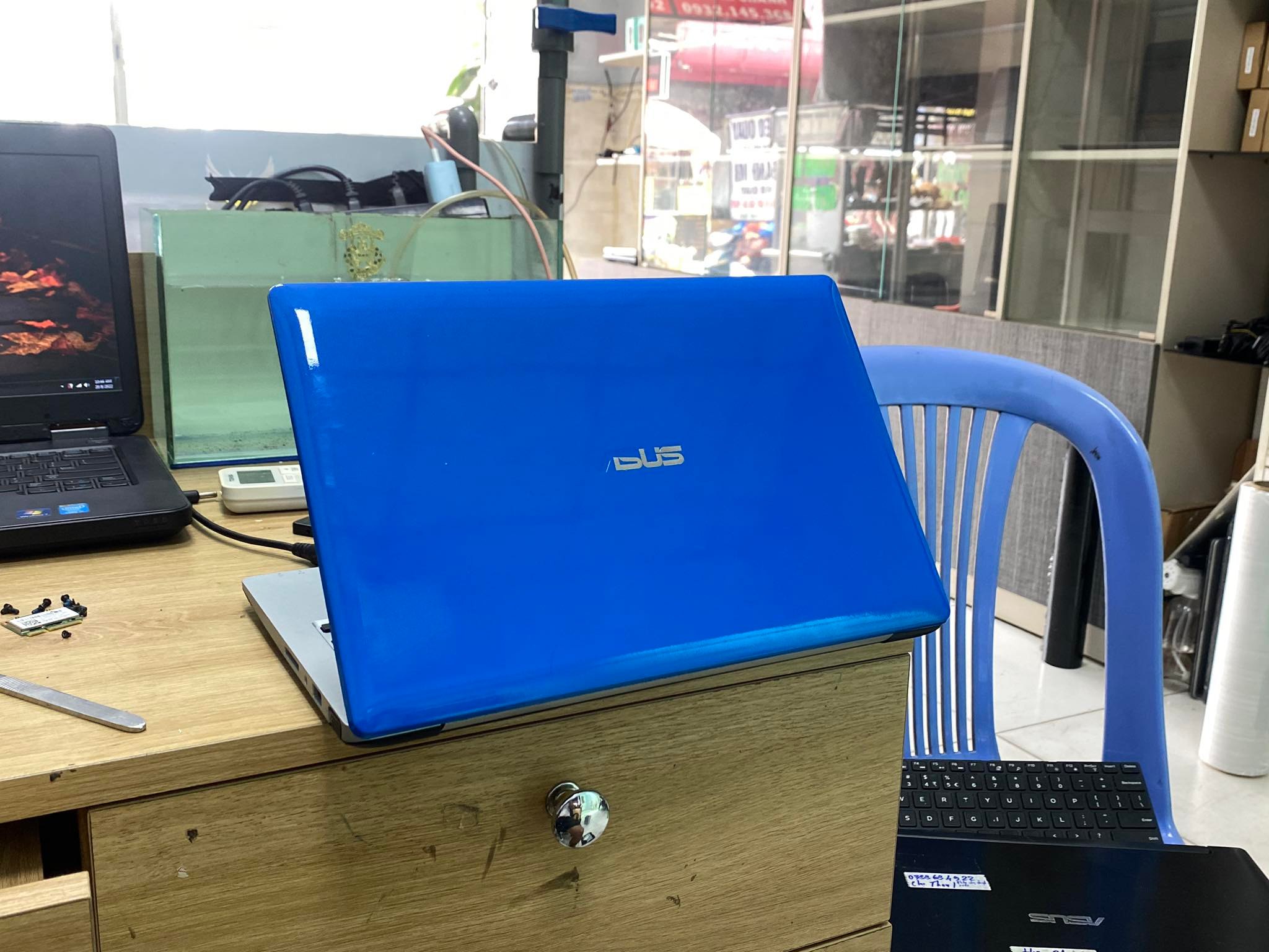 Asus x201e core i3 3217u ram 4gb ssd 128gb 11.6inch