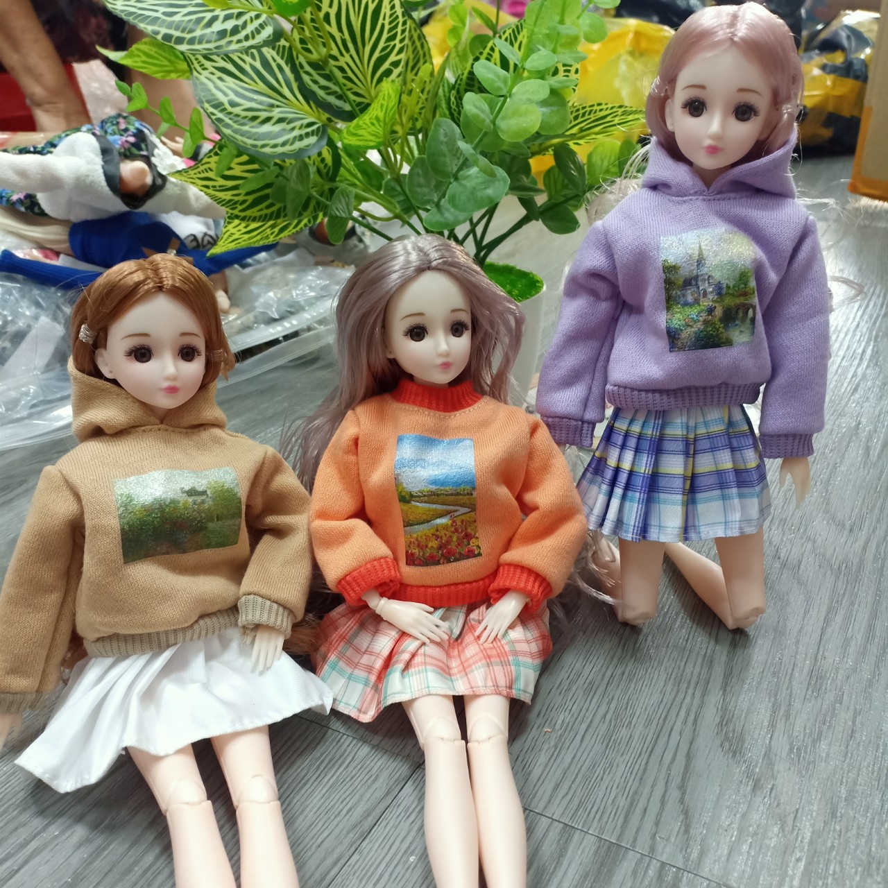 Búp Bê Barbie 30cm mặc bộ đồ thu đông xinh đẹp
