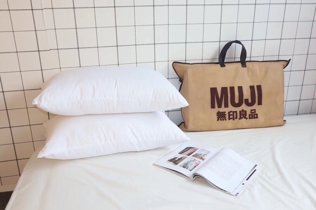 Ruột gối nằm Muji cao cấp - Nhà Nhím Bedding kích thước 50*70