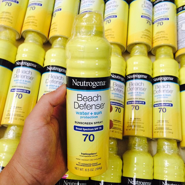 Xịt Chống Nắng Neutrogena Beach Defense SPF70