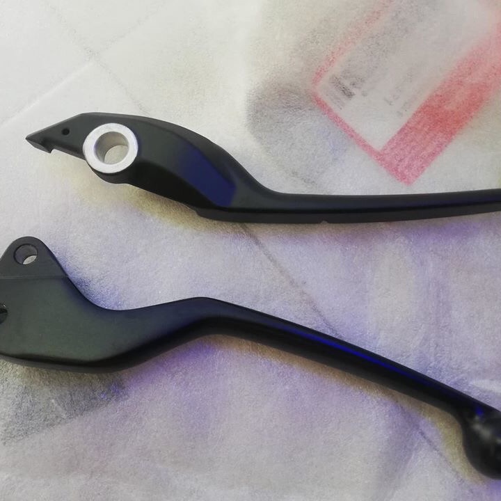 Cặp Tay thắng Vario Click 125, 150 các đời Zin