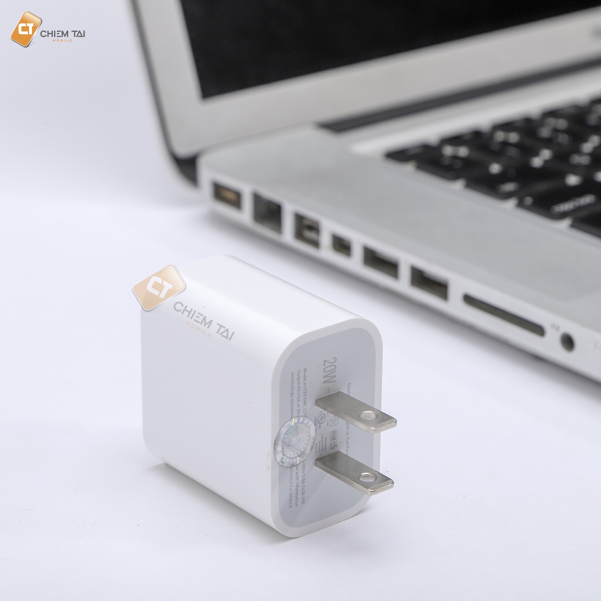 [HCM]Cốc sạc nhanh 20W iPhone 12 (linh kiện)