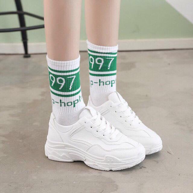 GIÀY THỂ THAO VIỀN SỐ 7 WHITE